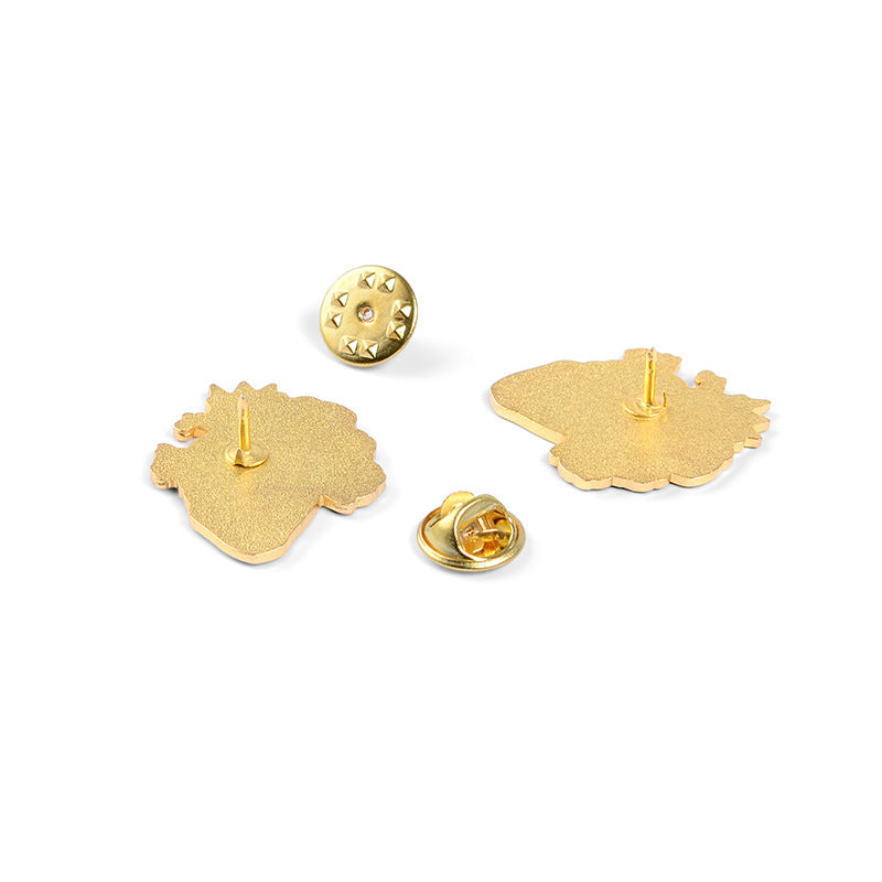 Elegant Heart-Shaped Brooches for Men and Women