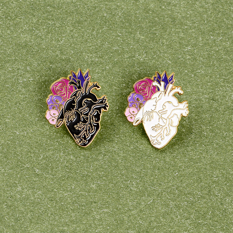 Elegant Heart-Shaped Brooches for Men and Women