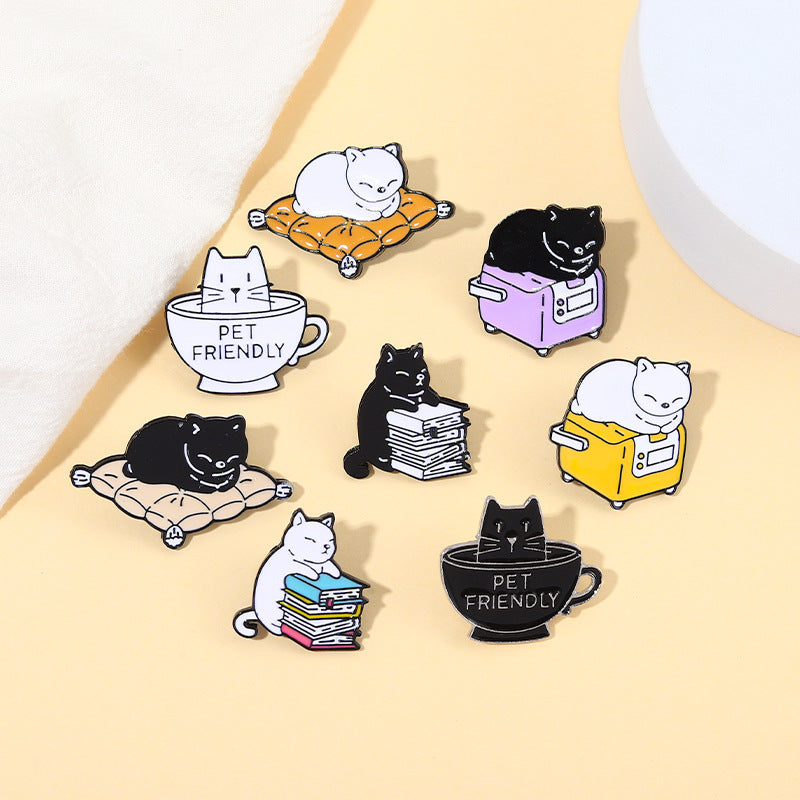 Cartoon Cute Black And White Cat Lazy Coffee Alloy Brooch