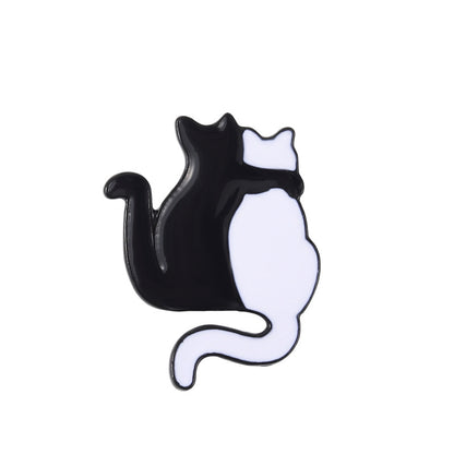 Cartoon Cute Black And White Cat Lazy Coffee Alloy Brooch